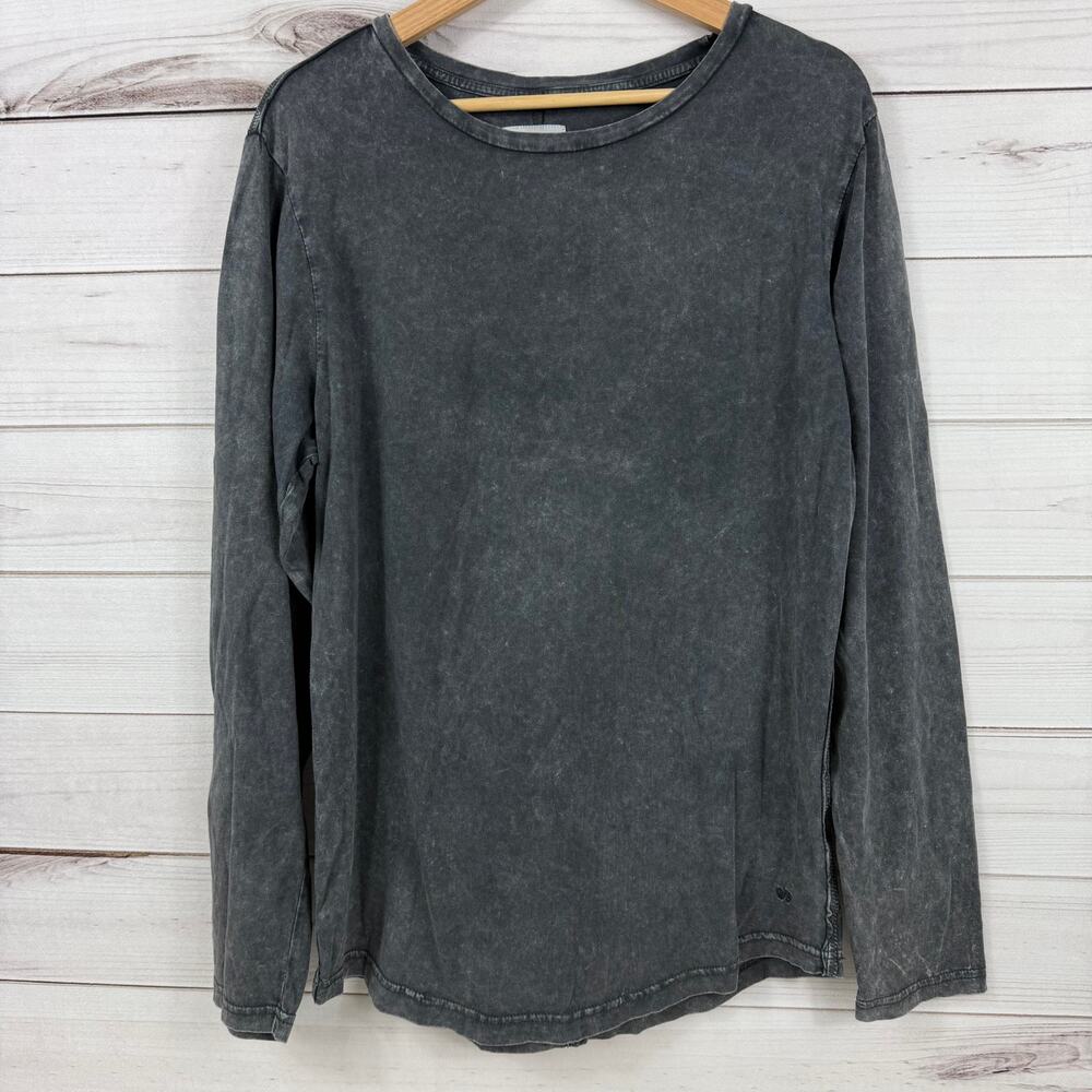 Q/S Designed by Women's Long Sleeve‎ Distressed Comfy Fit Size Large
